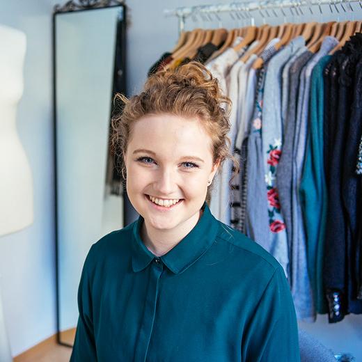 Portrait einer ehemaligen Schülerin