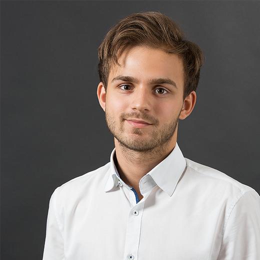 Portrait eines ehemaligen Schülers