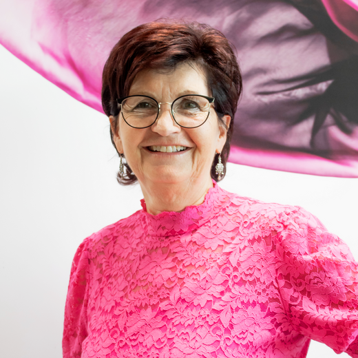 Iris Haug - Dozentin